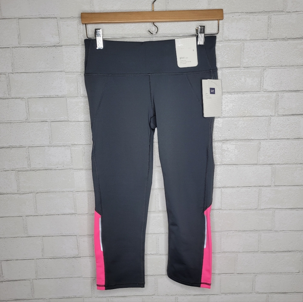 GAP Gapfit Gray Pink Gfast Capri Active Leggings